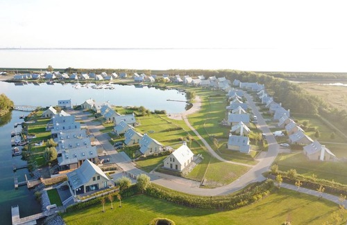 Tholen House | Holiday Home Oesterdam Resort-2