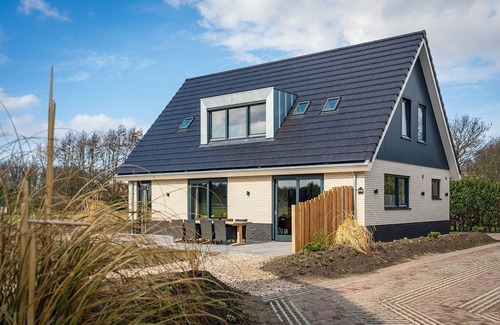 De Cocksdorp House | Holiday Home on Texel with Private Terrace