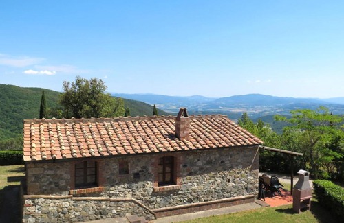 Riparbella House | Holiday Home Orso by Interhome