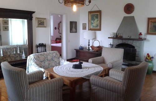 Marliana House | Holiday home overlooking the Tuscan hills