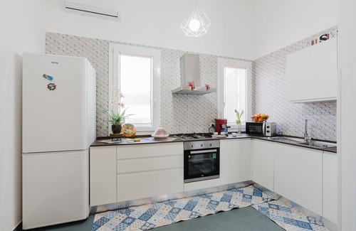 San Vito Lo Capo House | Holiday Home 'Sanvitoamare' with Terrace, Wi-Fi and Air Conditioning