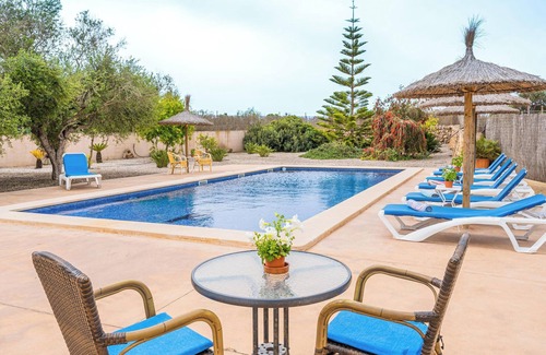 Ses Salines House | Holiday Home Sa punta Ses Salines with Pool & Wi-Fi