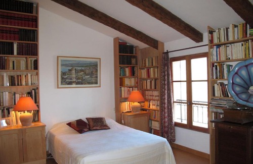 Bendejun House | Holiday Home Schöner Stern by Interhome