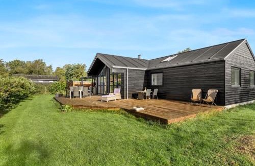 Hou House | Holiday Home Smilla - 1-1km from the sea by Interhome