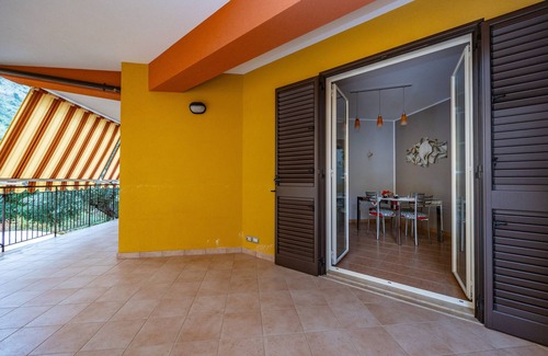 Marina di Caronia House | Holiday Home 'Terrazza Mare - Rosa Dei Venti' with Private Terrace, Balcony and Air Conditioning