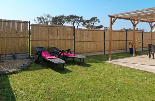 Porspoder House | Holiday Home Ti Ar Mor - POD104 by Interhome