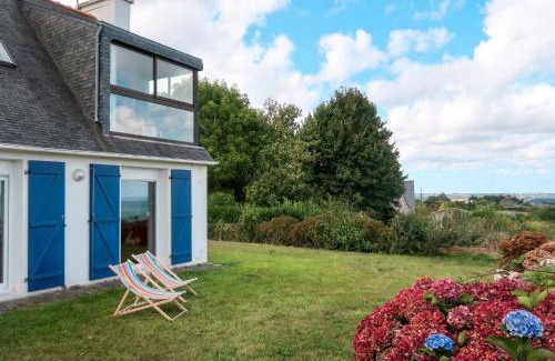 Plouezec House | Holiday Home Ti Loïk by Interhome
