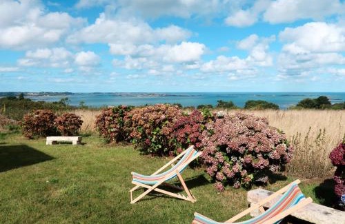 Plouezec House | Holiday Home Ti Loïk by Interhome