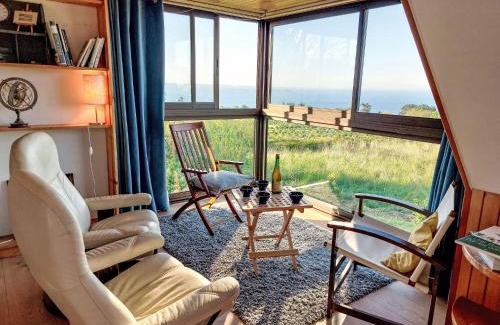 Plouezec House | Holiday Home Ti Loïk by Interhome