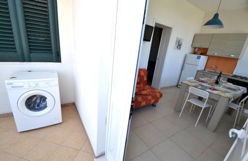 Torre dell'Orso House | Holiday Home 'Trilo Torre dell Orso 5 posti Pt33' close to the Beach