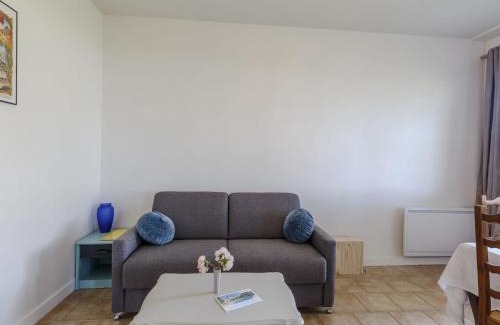 Medis House | Holiday Home Tribord by Interhome