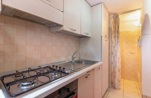 Martina Franca House | Holiday Home 'Trulli da Rosy' with Private Garden & Terrace