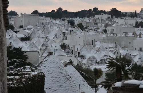 The Trulli of Alberobello House | Holiday Home Trullo Zio Cosimo Alberobello with A/C & Wi-Fi