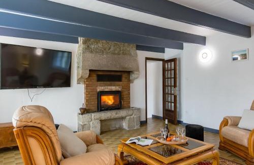 Plouescat House | Holiday Home Ty Frouden by Interhome