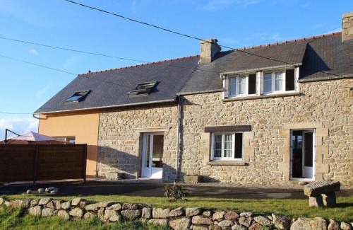 Plouescat House | Holiday Home Ty Frouden by Interhome