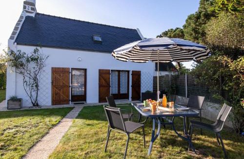 Tregunc House | Holiday Home Ty Pendruc by Interhome