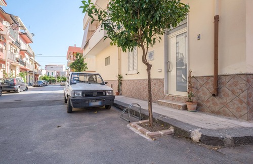 Oliveri Apartment | Holiday Home "Tyndaris" with Wi-Fi & Air Conditioning