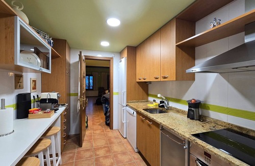 Badaguas House | Holiday Home 'Un Duplex Con Encanto' with Mountain View, Private Terrace and Wi-Fi