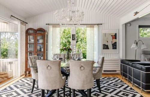 Sloinge House | Holiday Home Utsikten by Interhome