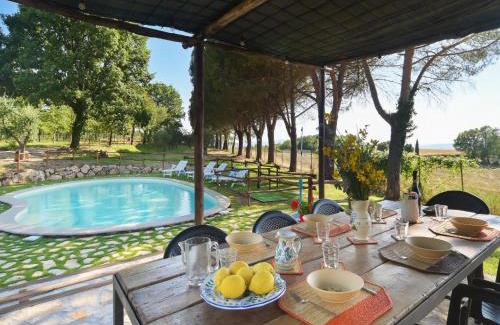 Massa Martana House | Holiday Home Vepres by Interhome