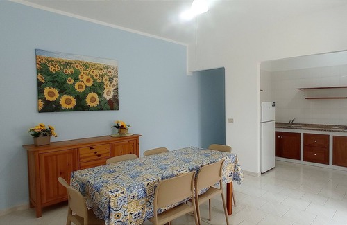 San Lorenzo House | Holiday Home 'Villetta a San Lorenzo 2' close to the Beach with Terrace & A/C