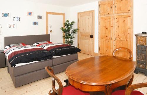 Parpan House | Holiday Home von Capeller by Interhome