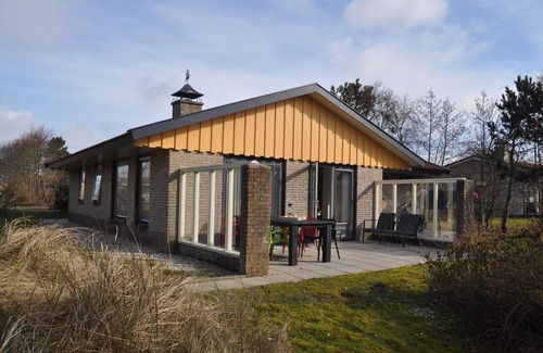 Ballum House | holiday home "Wad and Wal" with swimming pool