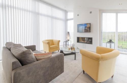 Wemeldinge House | Holiday Home Water Resort Oosterschelde - nr- 47A by Interhome