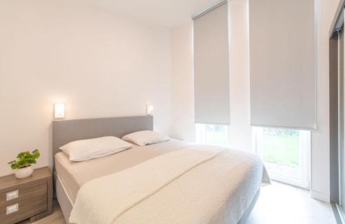 Wemeldinge House | Holiday Home Water Resort Oosterschelde - nr- 47A by Interhome