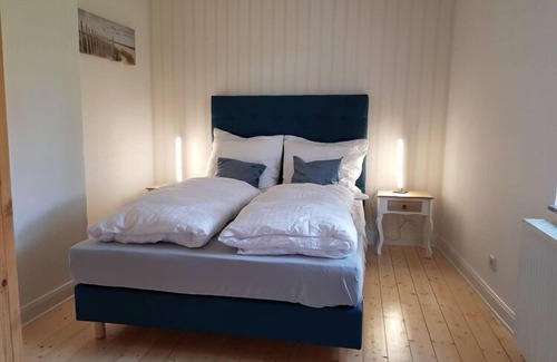 Rysum Apartment | Holiday home witch's house in Rysum