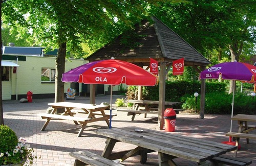Westerbork House | Holiday Home with dishwasher, 20 km from Assen
