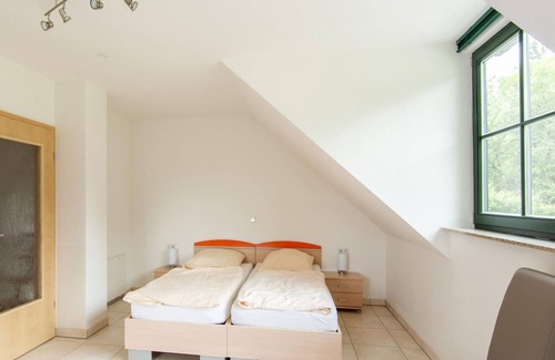 Friedrichshoehe House | Holiday home with garden and terrace in the beautiful Thuringian Forest