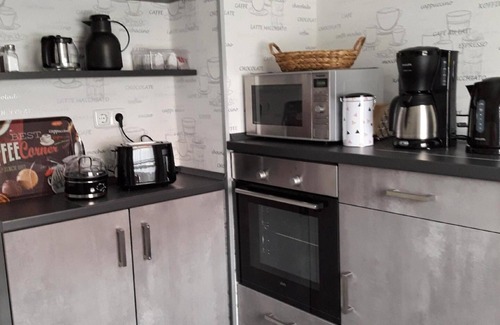 Winsen an der Aller House | Holiday home with garden, barbecue and terrace