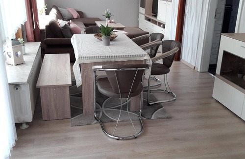 Winsen an der Aller House | Holiday home with garden, barbecue and terrace