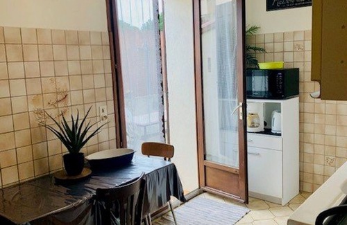 Ceret House | Holiday Home with Garden in the Heart of Céret