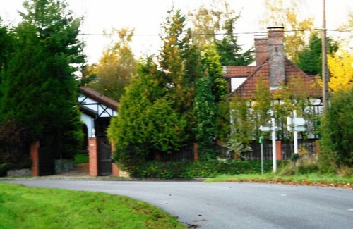 Rocquemont House | Holiday home with large garden in La Prée