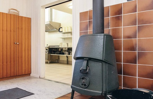 Læsø House | Holiday home with shared kitchen & bathroom