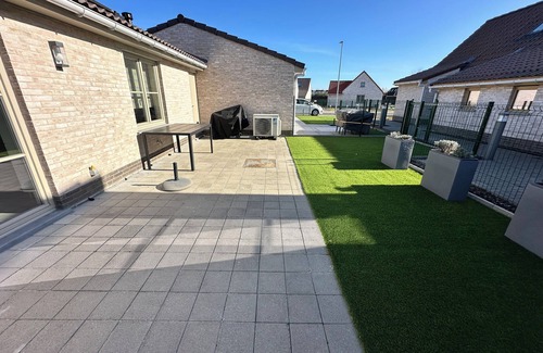 Koksijde House | Holiday home with spacious garden near the sea