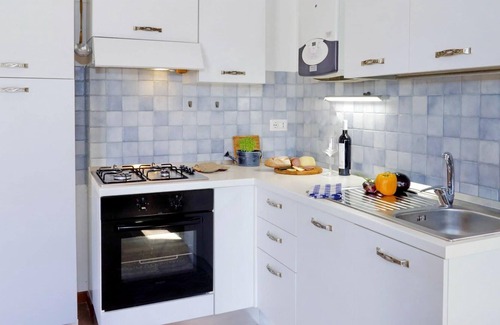 San Severino Marche House | Holiday house San Severino Marche for 1 - 14 persons with 5 bedrooms - Holiday home