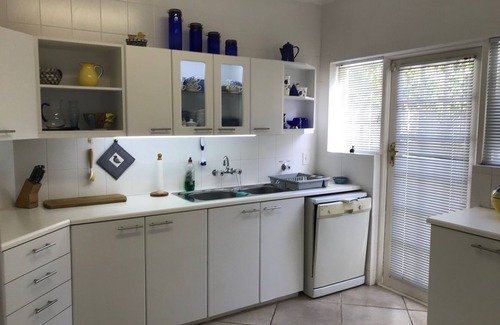 Trawal House | Holiday house, 4 persons in secured park with pool at the Wine-Route