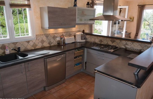 Aups House | Holiday house Aups for 1 - 5 persons with 2 bedrooms - Row house