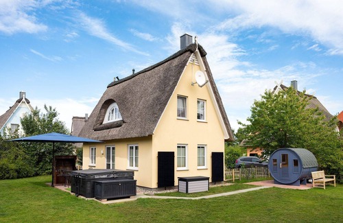 Hohenkirchen House | Holiday house Beckerwitz for 1 - 5 persons with 2 bedrooms - Holiday house