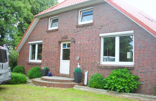 Esens House | Holiday house Bensersiel for 1 - 8 persons with 4 bedrooms - Holiday house