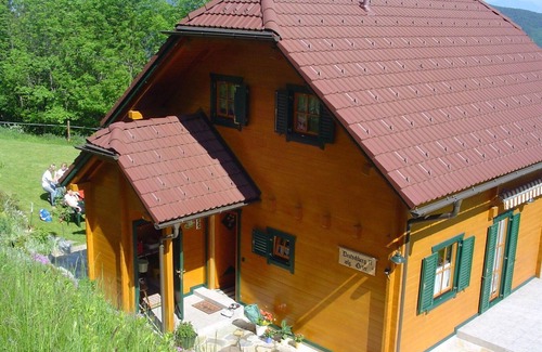 Bodensdorf House | Holiday house Bodensdorf for 1 - 6 persons with 3 bedrooms - Holiday home