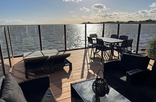Bovenkarspel House | Holiday house Bovenkarspel for 1 - 4 persons with 2 bedrooms - Holiday home