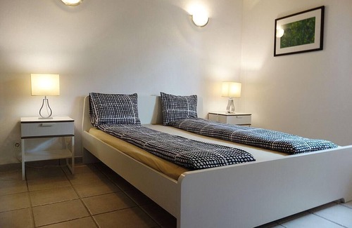 Ponta Delgada House | Holiday house Bretanha for 1 - 2 persons with 1 bedroom - Holiday house