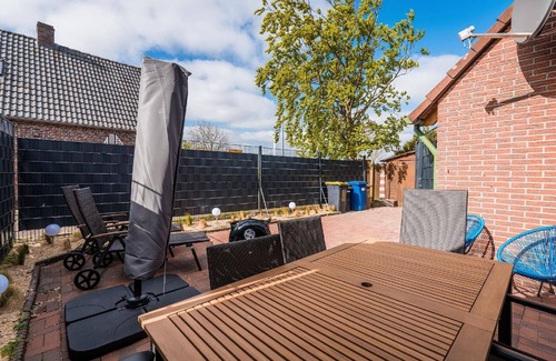 Wittmund House | Holiday house Carolinensiel for 1 - 4 persons with 2 bedrooms - Row house