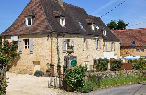 Sainte-Mondane House | Holiday house Carlux for 1 - 6 persons with 3 bedrooms - Row house