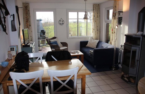 Butjadingen House | Holiday house Fedderwardersiel for 1 - 5 persons with 2 bedrooms - Holiday apartment in one or multi