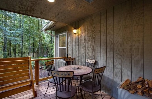 Warnick House | Holiday house Deming for 1 - 8 persons with 3 bedrooms - Holiday home